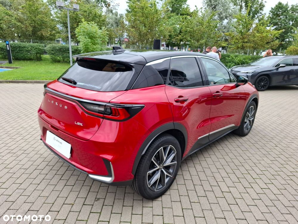 Lexus LBX 1.5 Hybrid Cool - 3