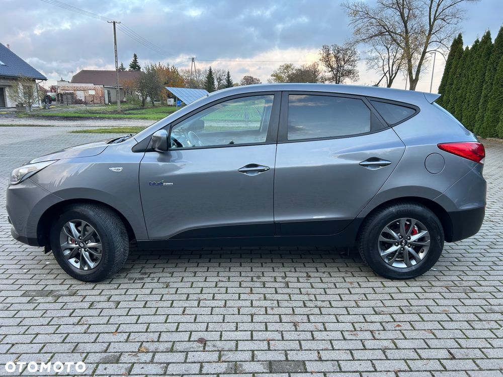 Hyundai ix35 blue 1.6 2WD Finale - 11
