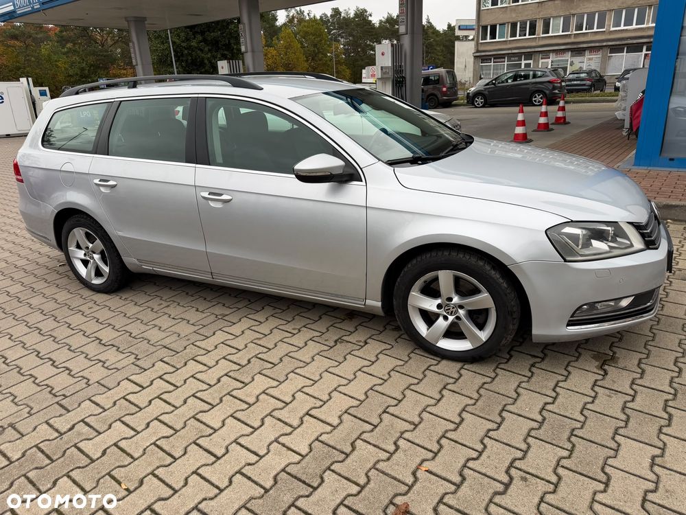Volkswagen Passat 2012 photo 4