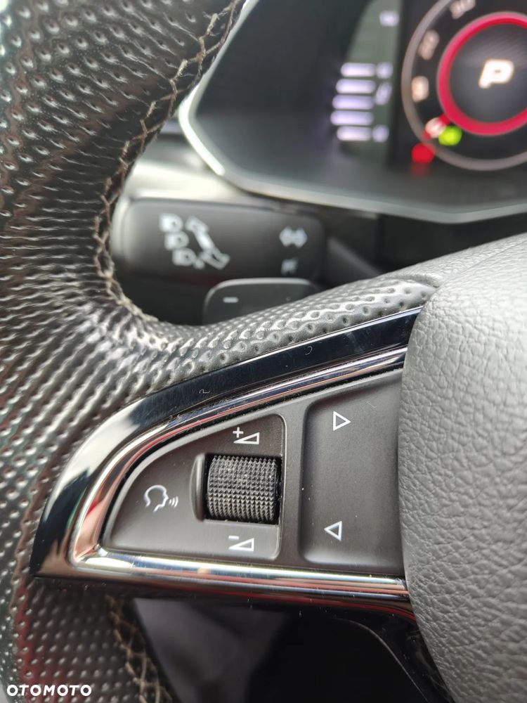 Skoda Superb 2.0 TDI SCR Sportline DSG - 12