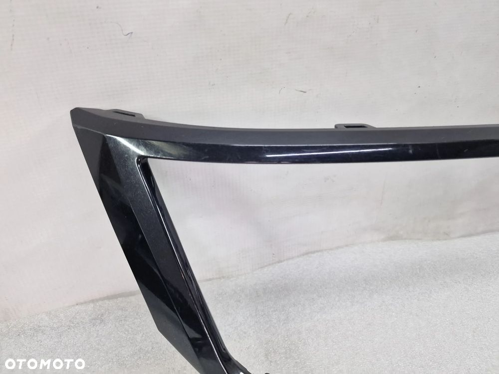 SKODA KODIAQ RS 17- RAMKA ATRAPY / GRILLA PRZEDNIEGO PRZÓD , NR 565853761A , NR AUKCJI GL811 - 2