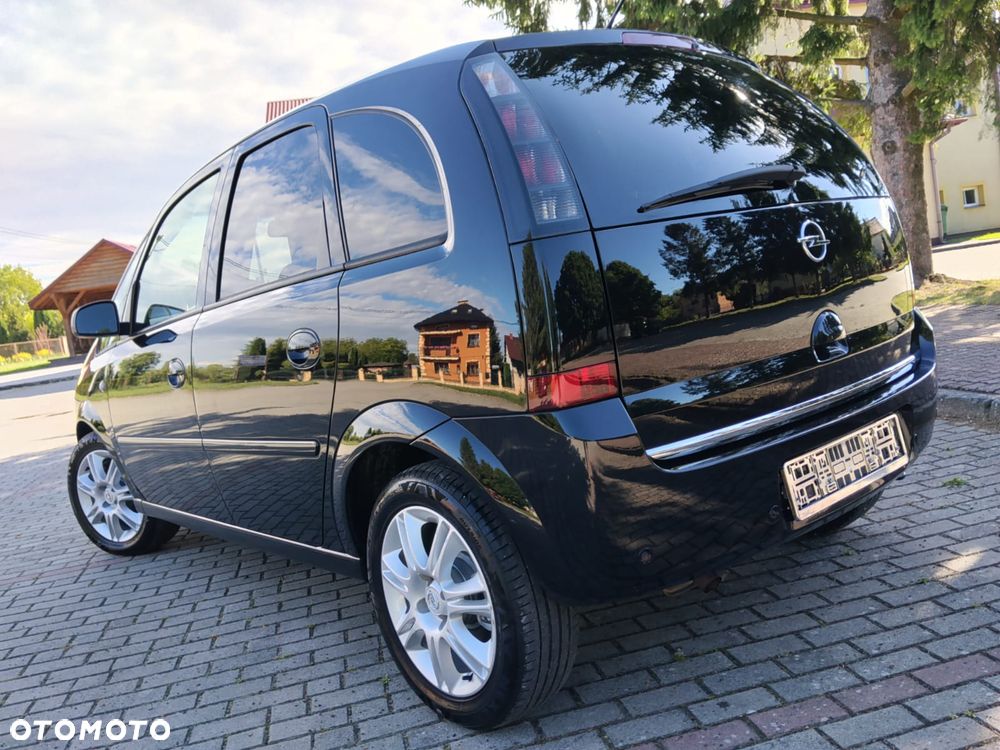 Opel Meriva 1.8 16V Cosmo - 2