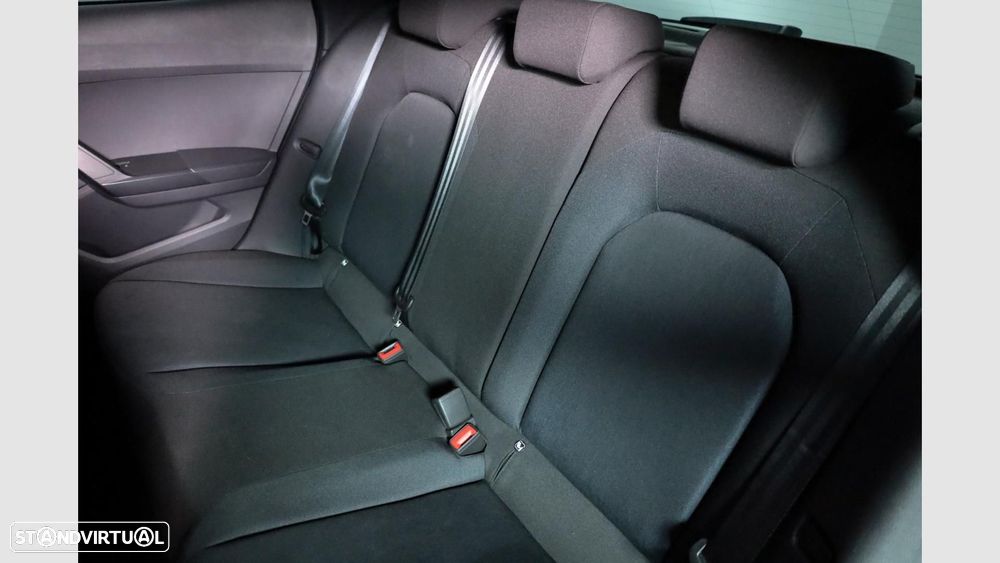 SEAT Ibiza 1.0 TSI FR DSG - 18
