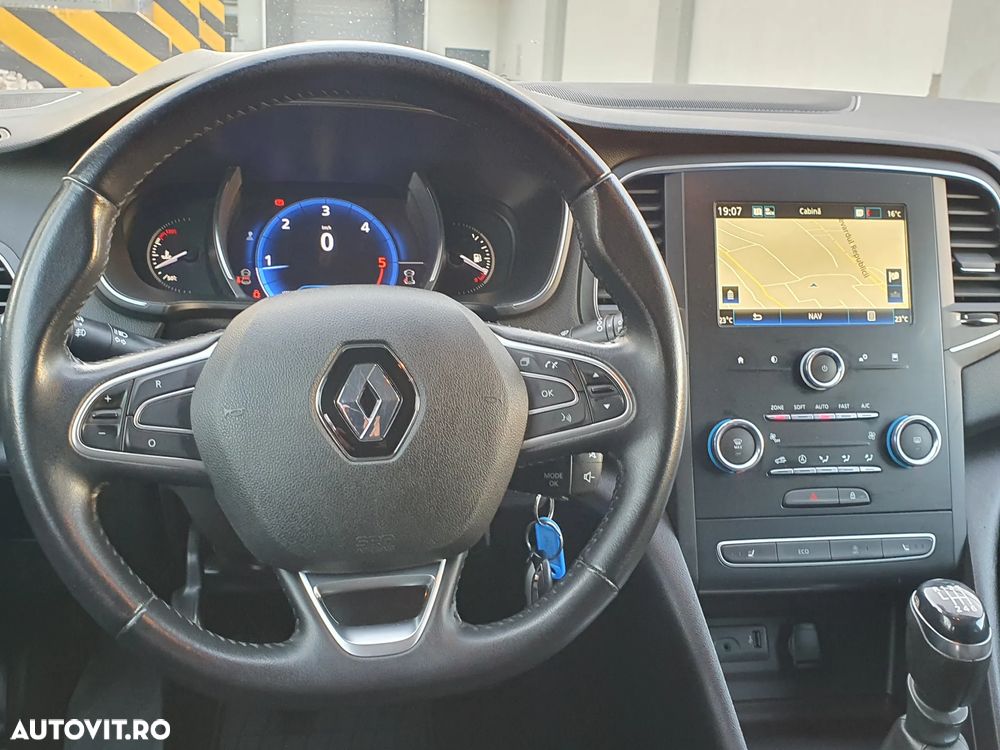 Renault Megane ENERGY dCi Intens - 24