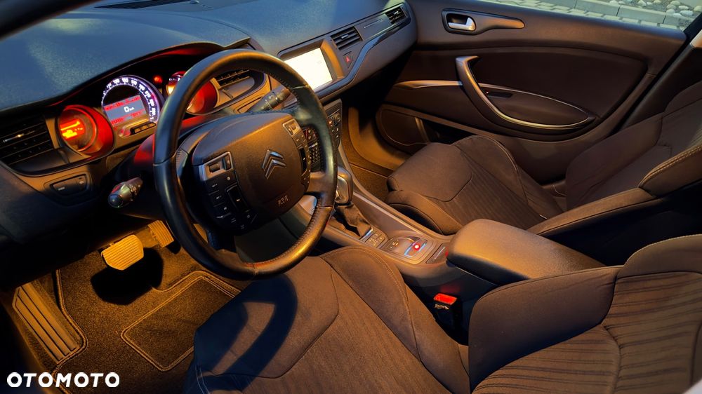 Citroën C5 2.0 HDi Exclusive Equilibre Navi - 15