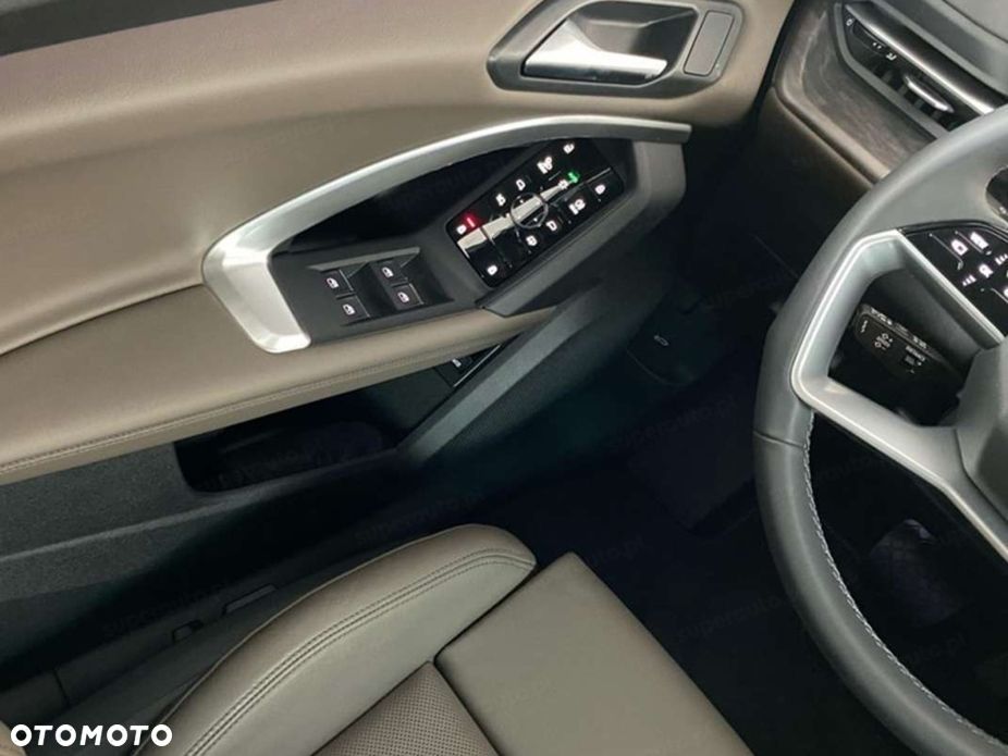 Audi Q5 - 10