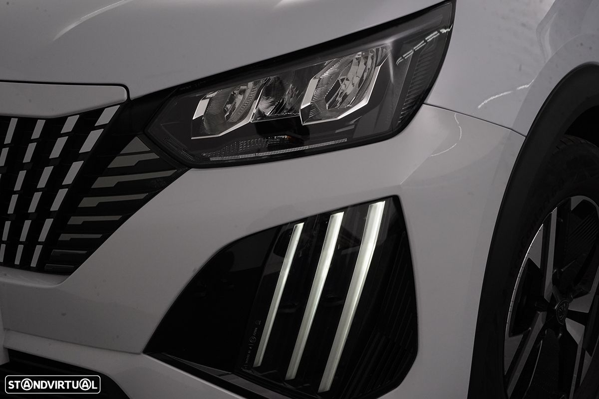 Peugeot 2008 1.2 PureTech Allure - 6