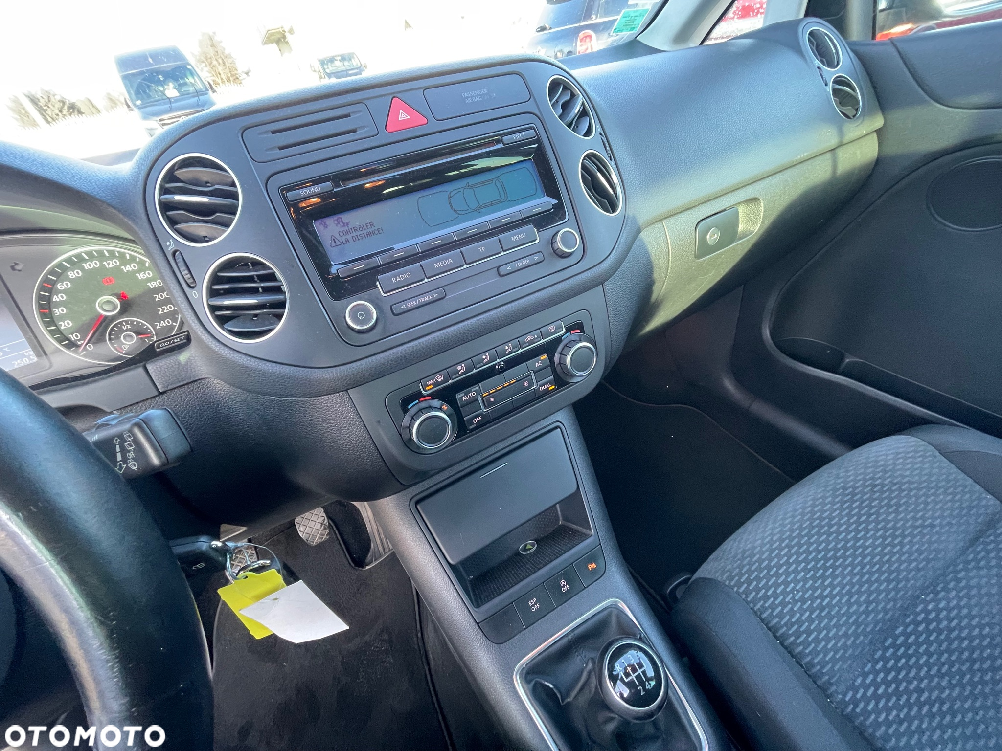 Volkswagen Golf Plus 1.6 TDI Comfortline - 13