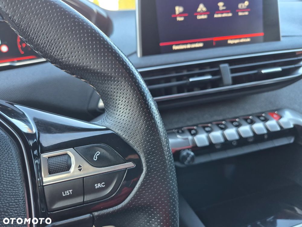 Peugeot 3008 PureTech 130 Stop & Start Allure - 17