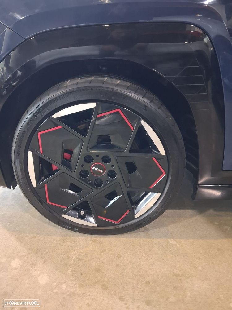 MINI Aceman John Cooper Works - 10