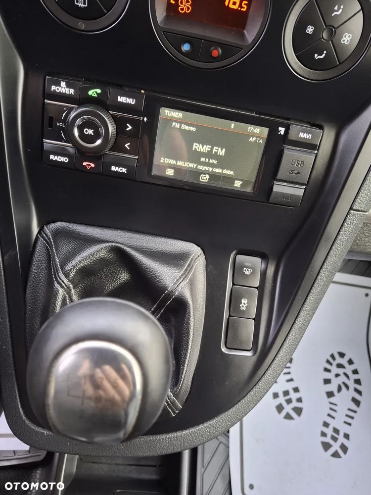 Mercedes-Benz CITAN - 28