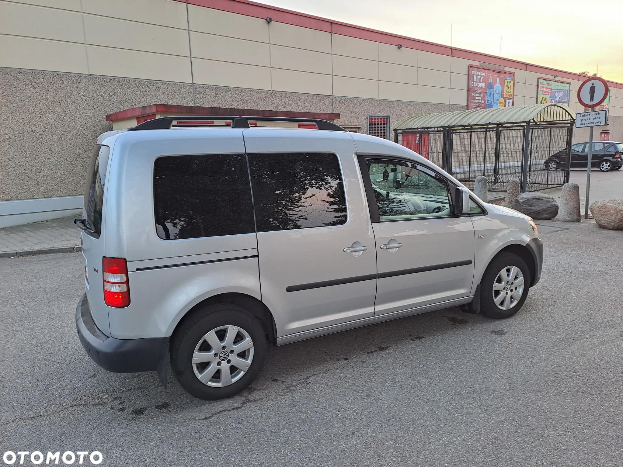 Volkswagen Caddy - 2