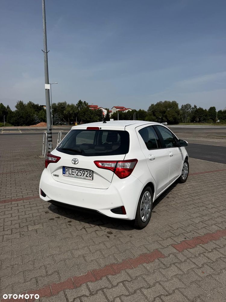 Toyota Yaris 1.5 Active - 3