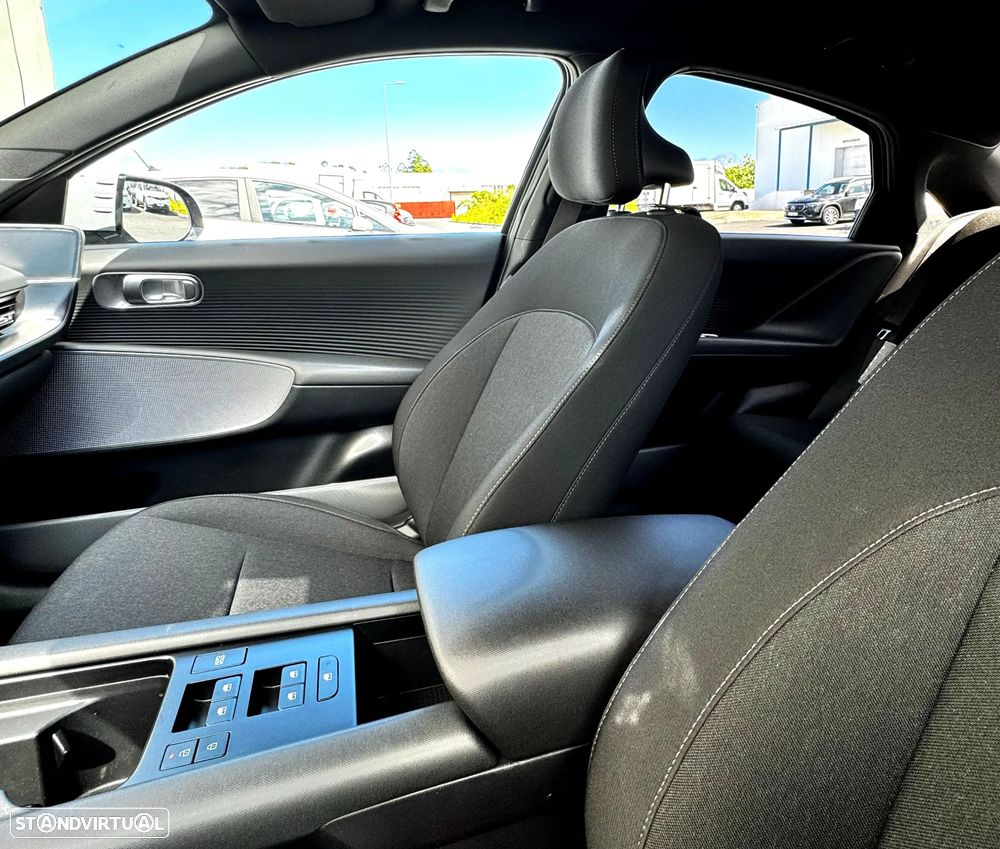Hyundai Ioniq 6 - 15