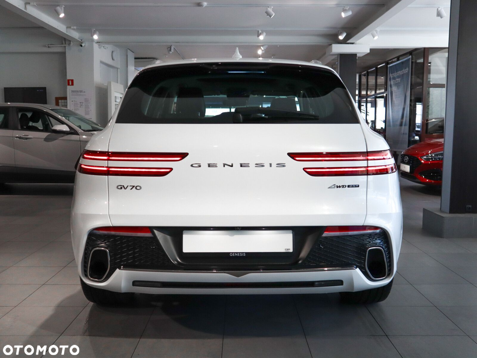 Genesis GV70 2.5T AWD AT8 Luxury Line - 10