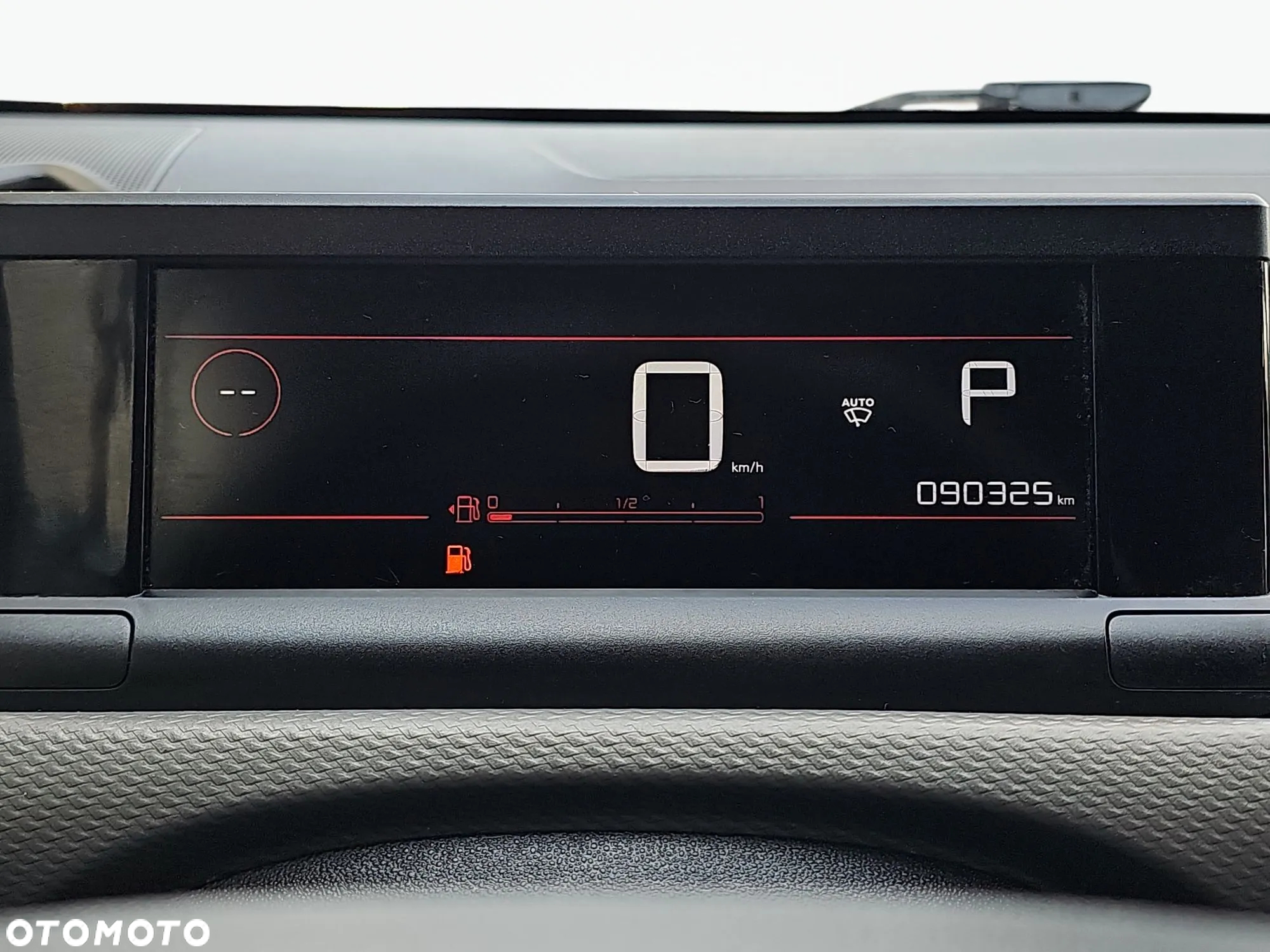 Citroën C4 Cactus 1.2 PureTech Shine S&S EAT6 - 18