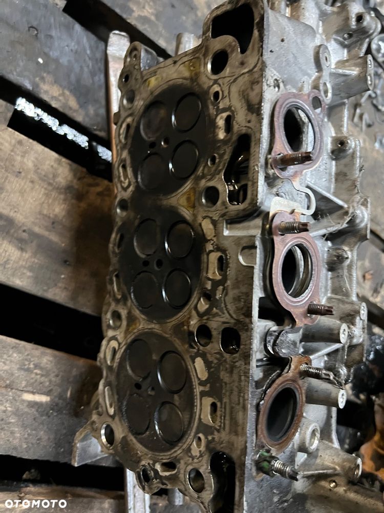 Głowica lewa prawa Land Rover Discovery 3 2.7tdv6 - 5