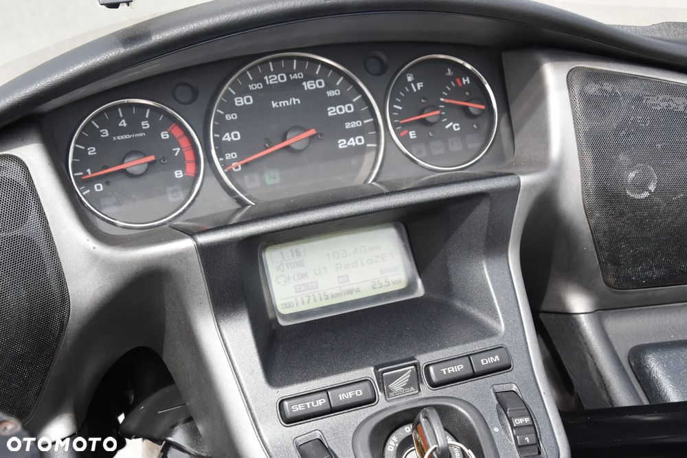 Honda GL - 9