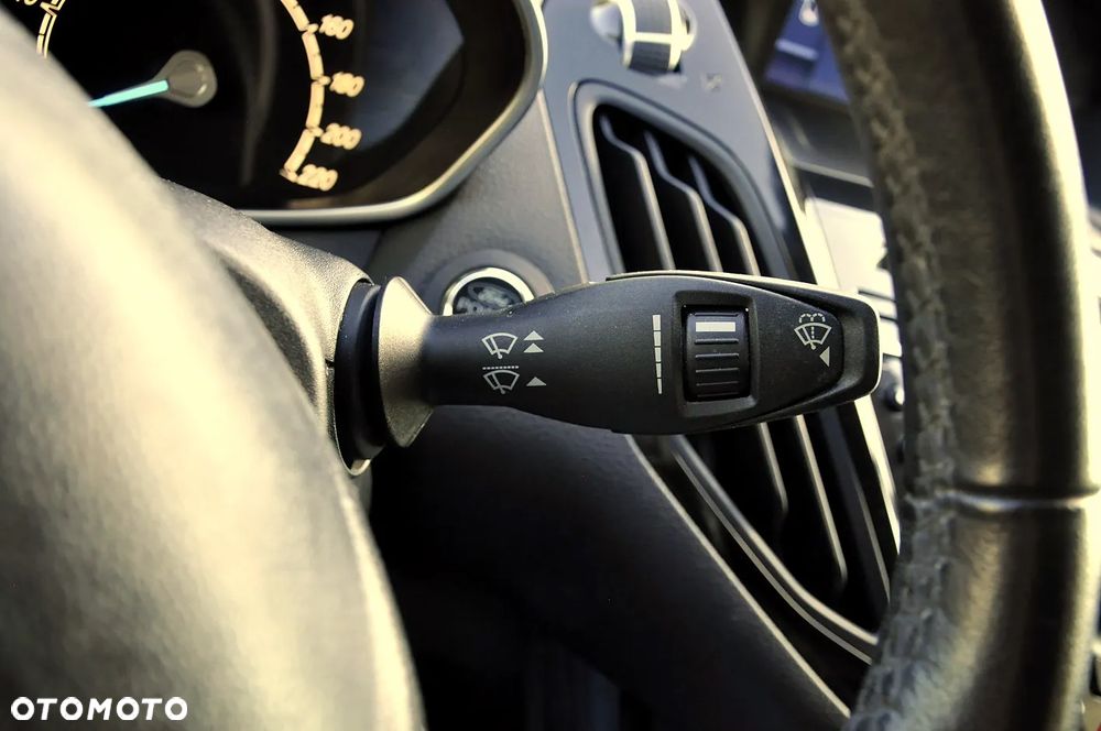 Ford B-MAX 1.0 EcoBoost Titanium - 17