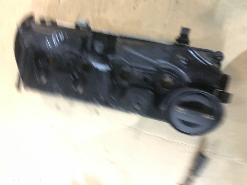 POKRYWA ZAWORÓW VW GOLF VI AUDI 1,6 TDI 03L103469H - 2