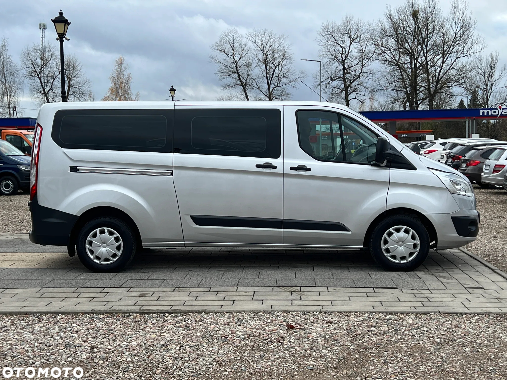 Ford Transit Custom 310 L2H1 PKW VA Trend - 12