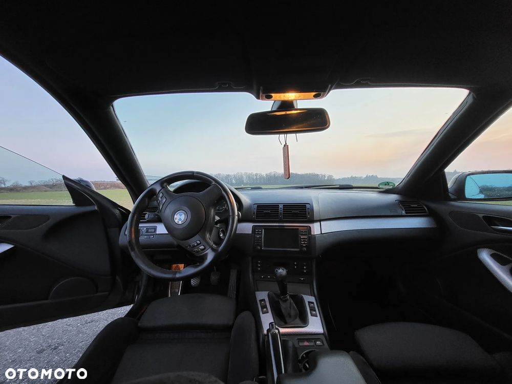 BMW Seria 3 320td - 12