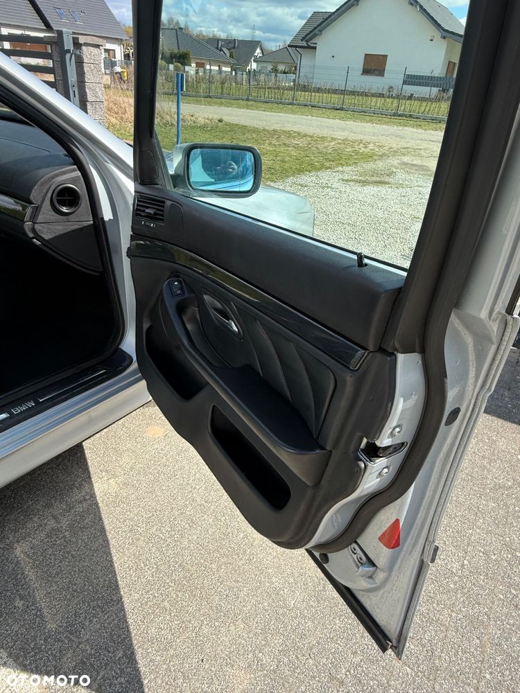 BMW Seria 5 - 19