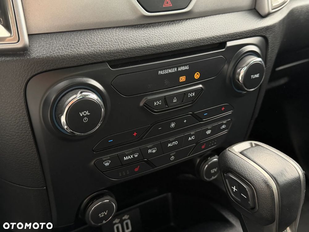 Ford Ranger 2.0 EcoBlue 4x4 DC Limited - 31