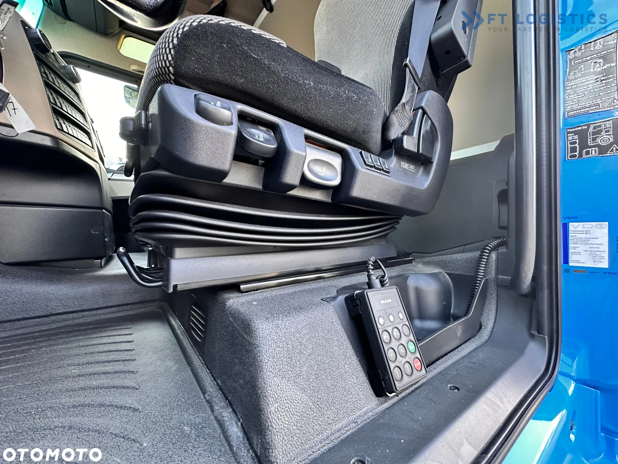 MAN TGX 18.500 / KABINA XXL / SKRZYNIA - KONTENER / WINDA / MANUAL KABINA SYPIALNA / UNIKAT! - 20