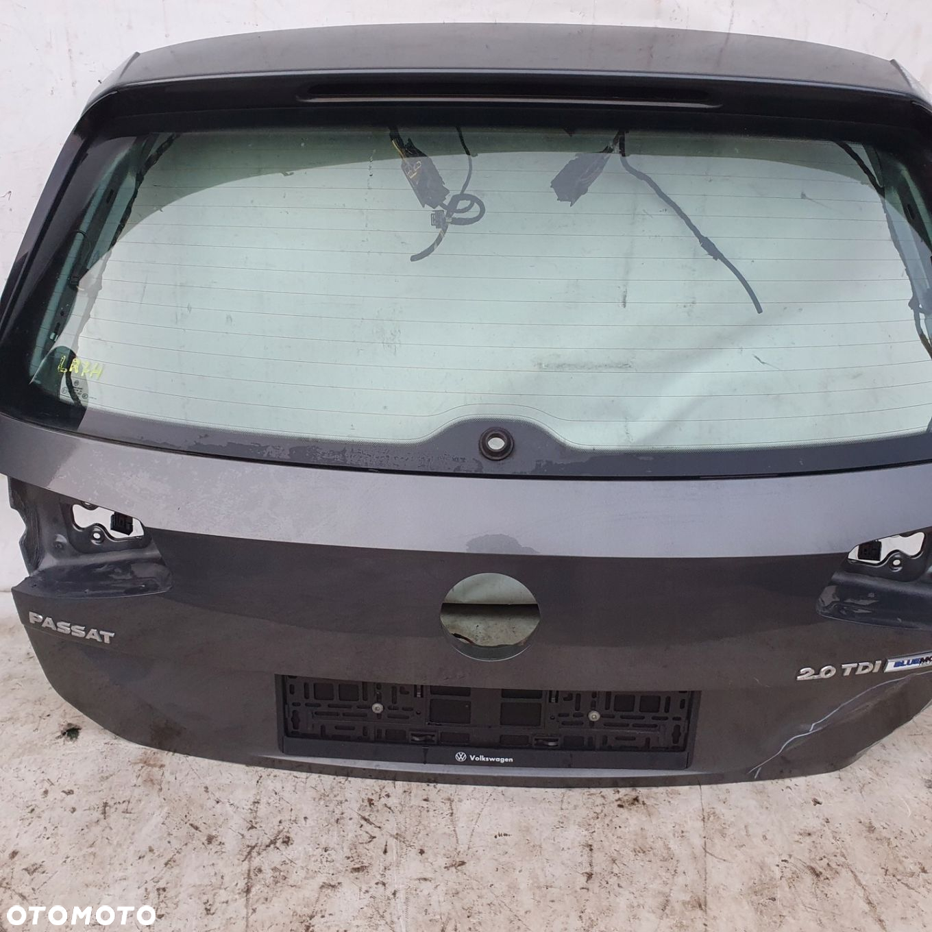 szyba klapa bagażnika VW Passat B8 KOMBI - 4