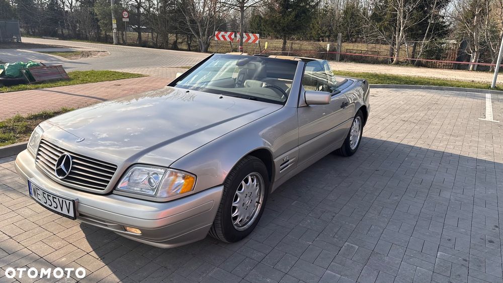 Mercedes-Benz SL - 13