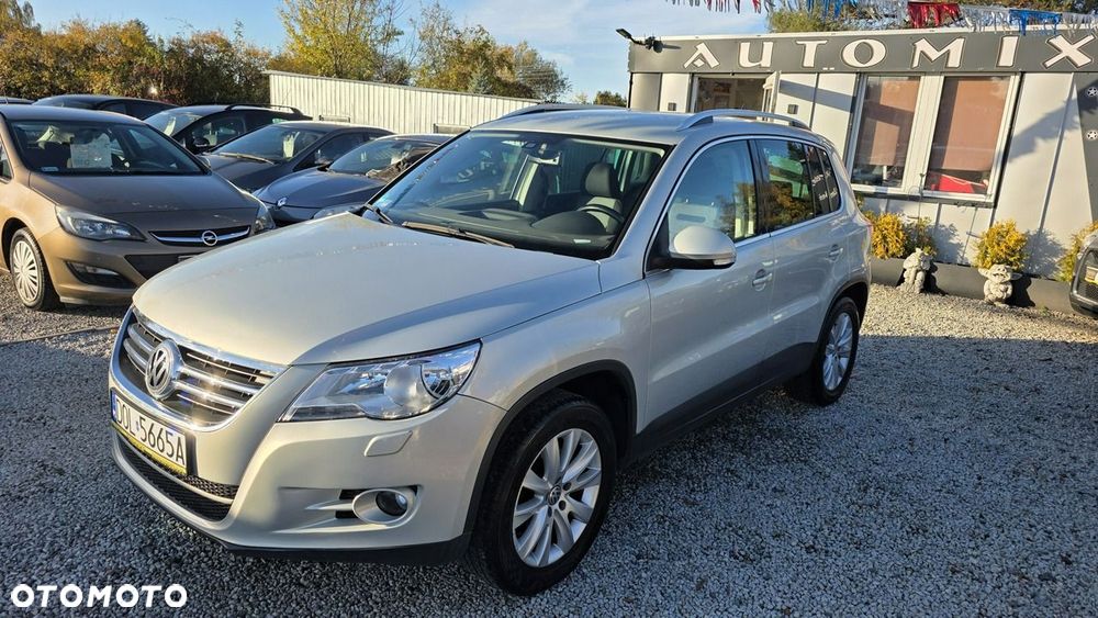 Volkswagen Tiguan - 8