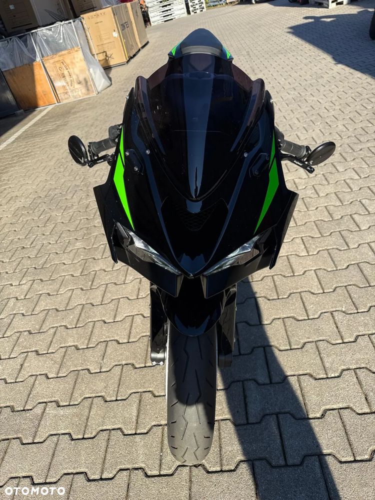 Kawasaki ZX - 8