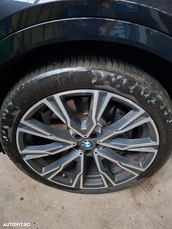 BMW X7 - 17