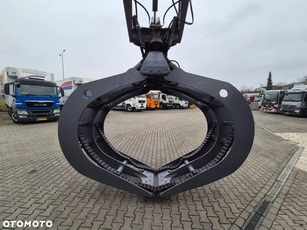 Volvo L 180E 4X4 / HEAVY DUTY / ŁADOWARKA KOŁOWA / CHWYTAK DO BALI I DREWNA / WIELE ZASTOSOWAŃ / OD PIERWSZEGO WŁAŚCICIELA / DOBRY STAN / MOŻLIWOŚĆ TRANSPORTU - 21