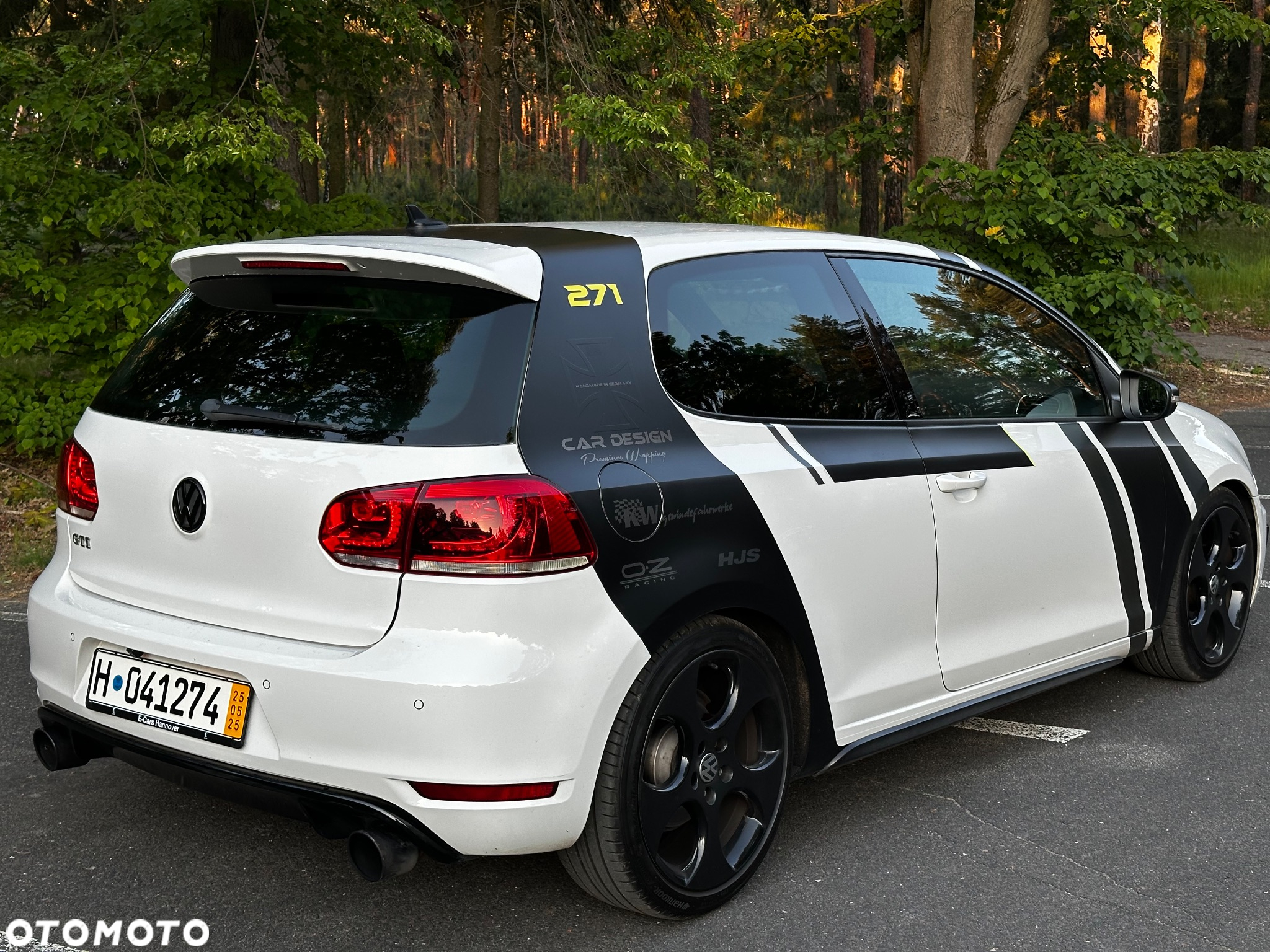 Volkswagen Golf - 22