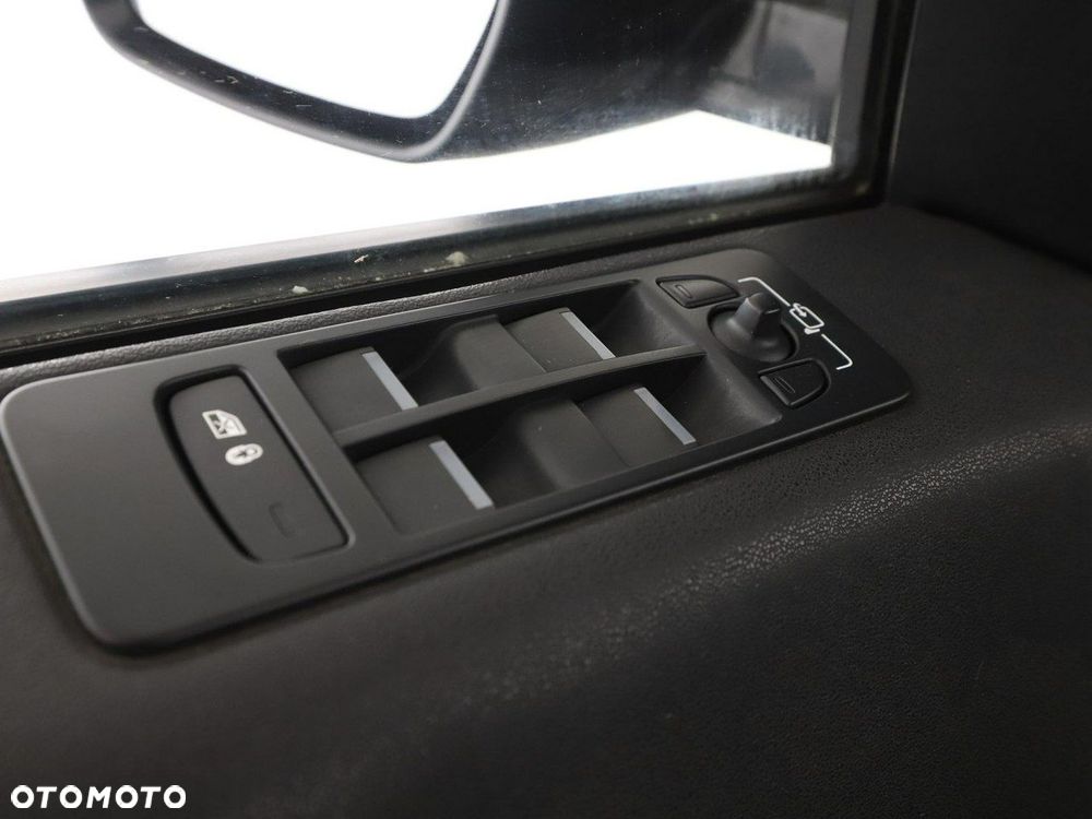 Land Rover Discovery Sport 2.0 TD4 Pure - 35