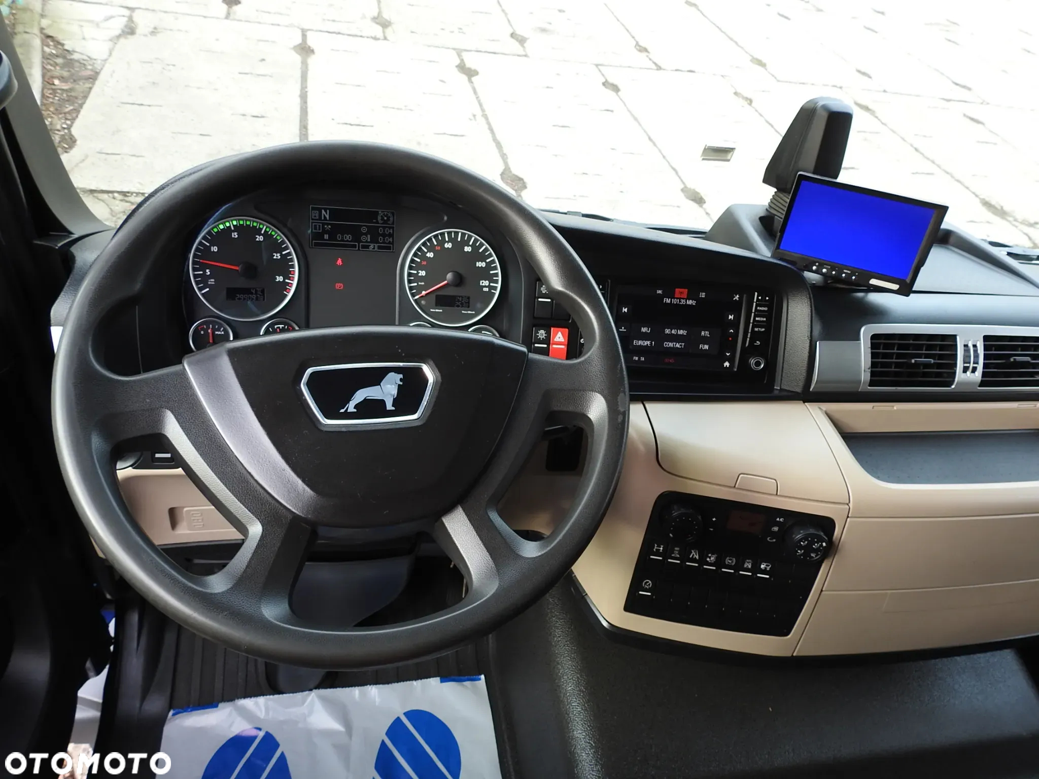 MAN TGL 12.220 KONTENER WINDA 18 PALET TEMPOMAT KLIMATYZACJA PNEUMATYKA AUTOMAT BLIŹNIACZE KOŁA 220KM [ 360381 ] - 30