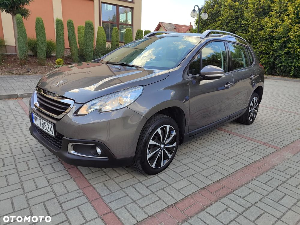 Peugeot 2008 PureTech 82 Allure - 1