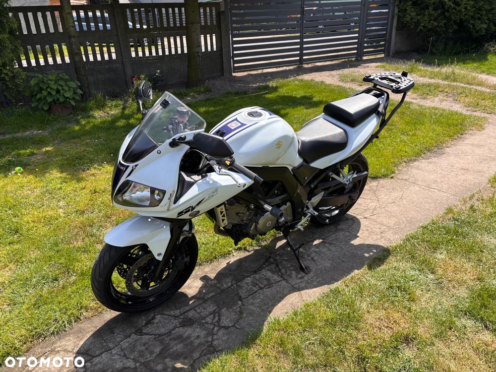 Suzuki SV - 9