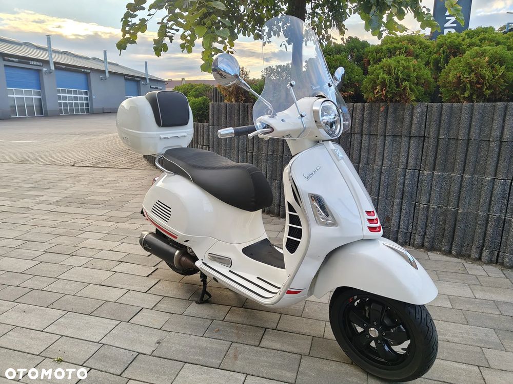 Piaggio Vespa - 7