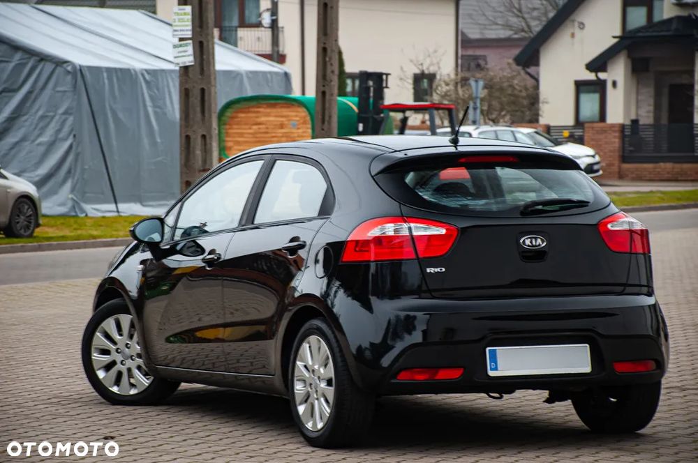 Kia Rio 1.2 Business Line - 17