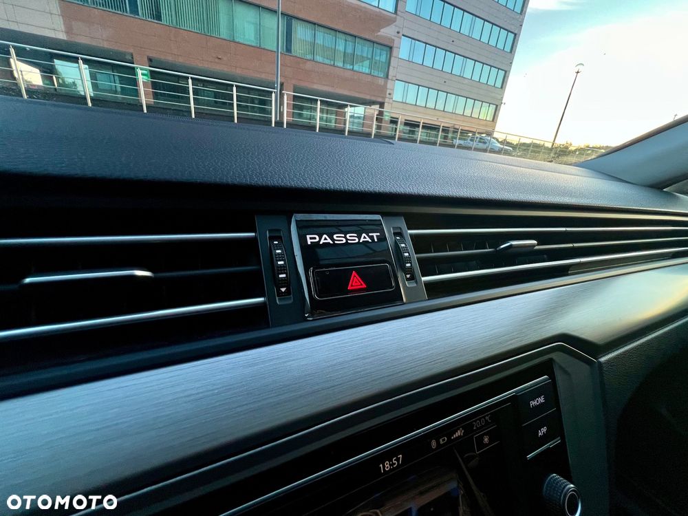 Volkswagen Passat 1.5 TSI EVO Essence - 16