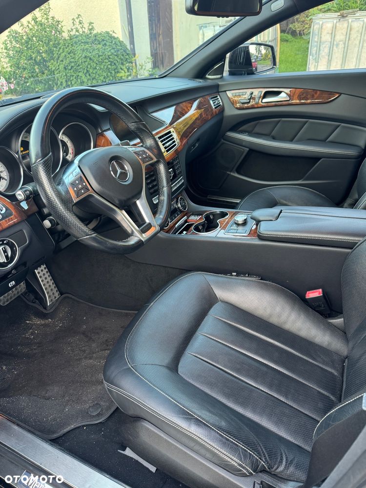 Mercedes-Benz CLS 500 4Matic BlueEFFICIENCY 7G-TRONIC - 8