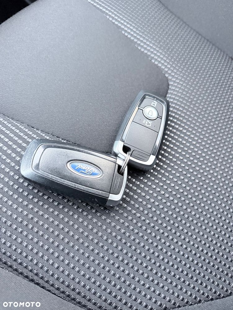 Ford Mondeo 2.0 TDCi STart-Stopp PowerShift-Aut Titanium - 18