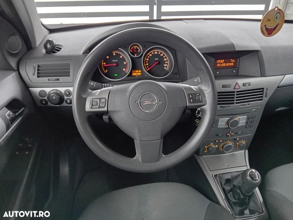 Opel Astra 1.9 CDTI DPF Edition Plus - 3