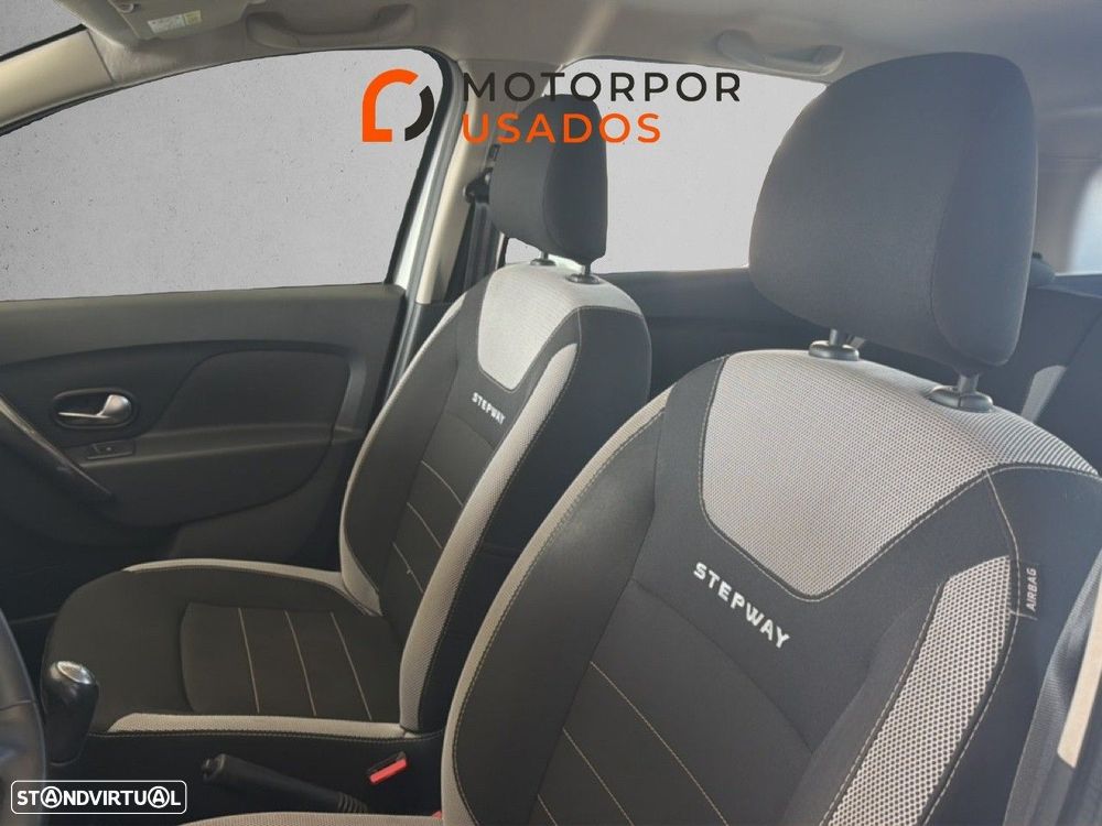 Dacia Sandero 0.9 TCe Stepway - 9