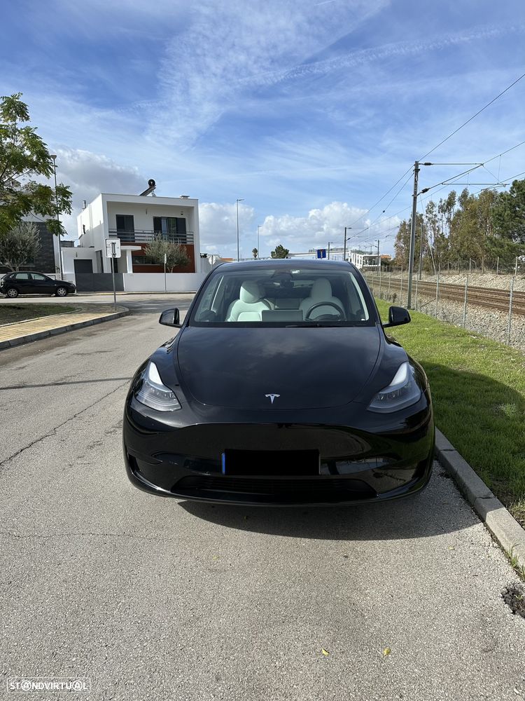 Tesla Model Y Tração Traseira - 3