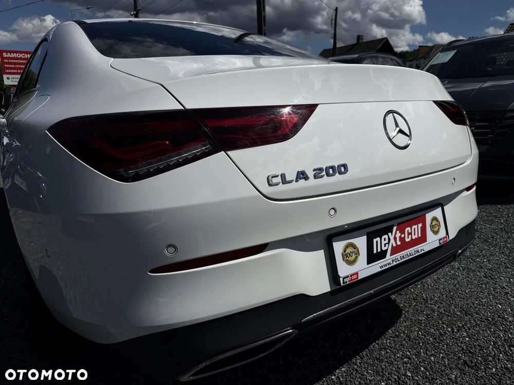 Mercedes-Benz CLA 200 7G-DCT - 25