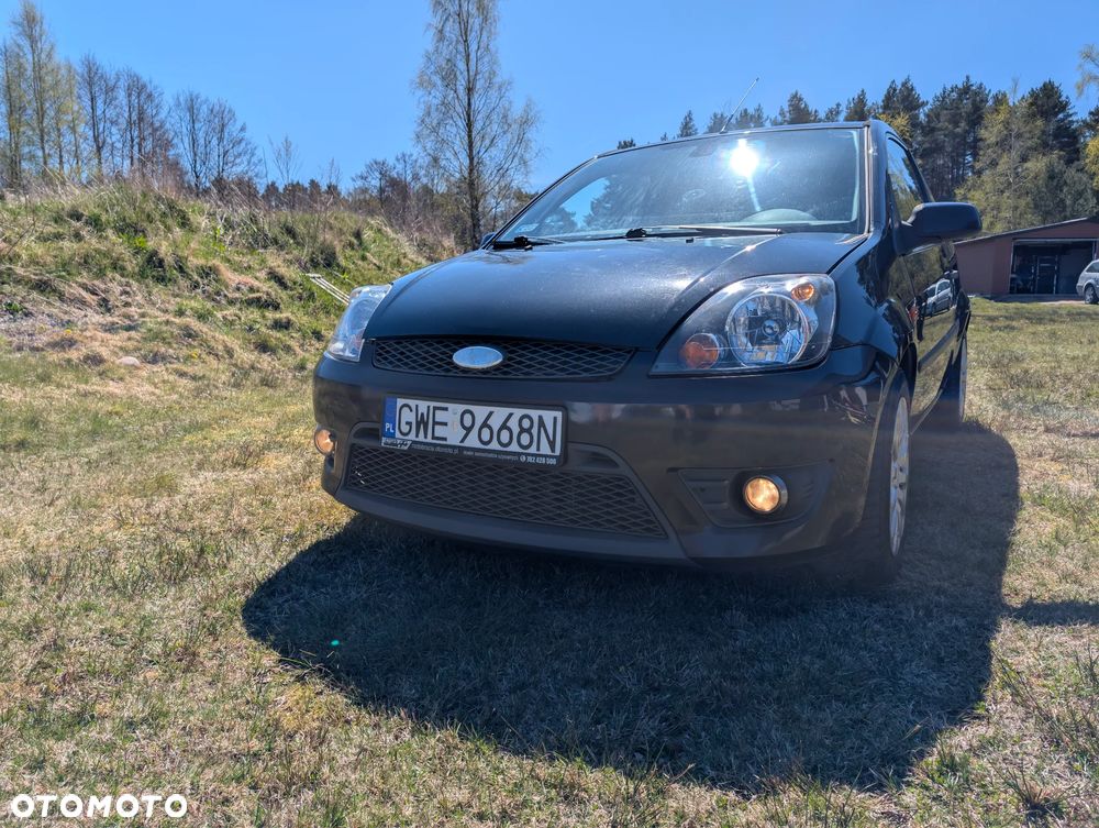 Ford Fiesta 1.6 TDCi Sport - 10